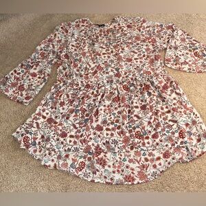 Curation Hi Lo Floral Patterned Tunic Top. Size. 2X